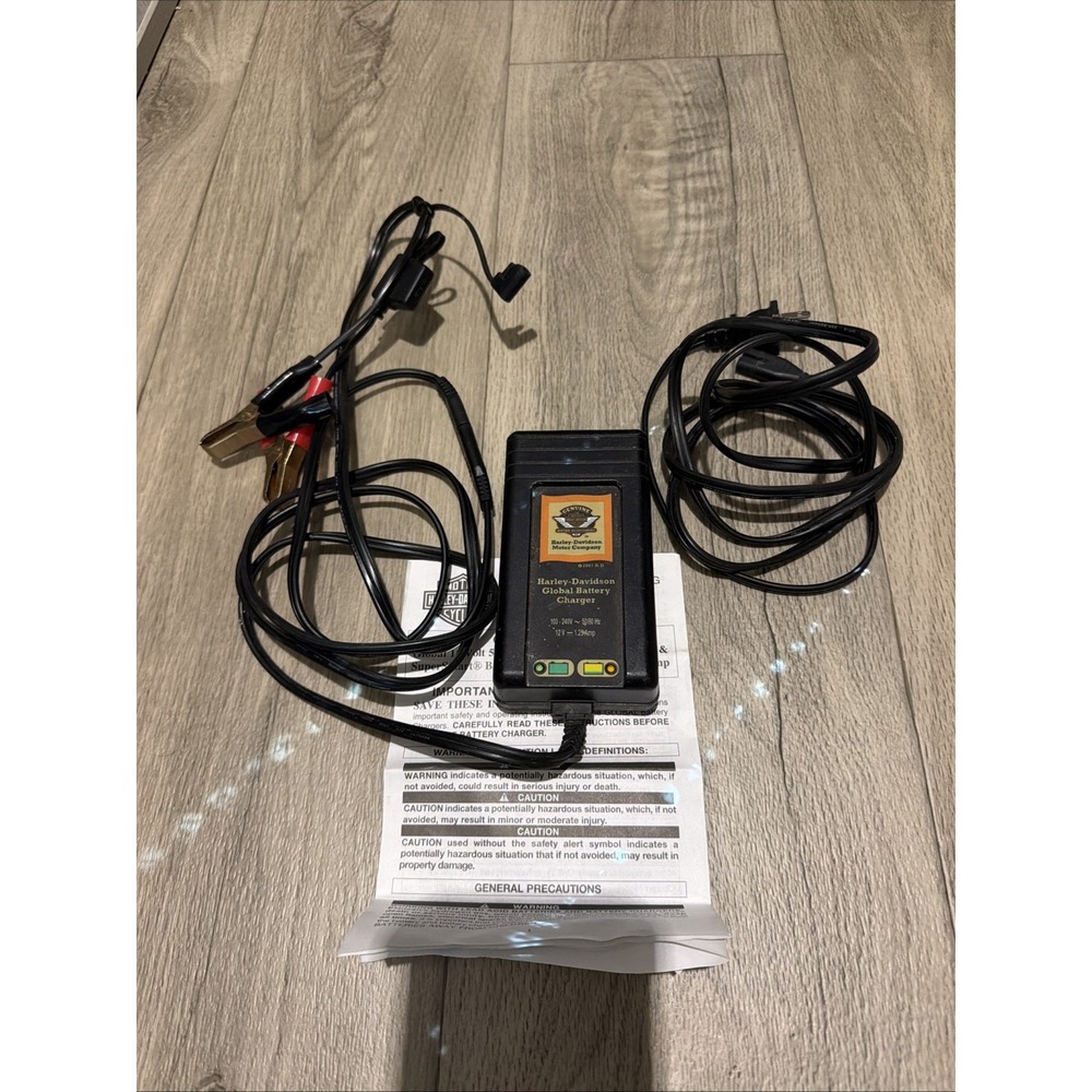HARLEY DAVIDSON GLOBAL BATTERY CHARGER 12V 1.25AMP No 022-0139-HD